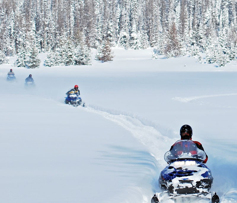 snowmobile tours minocqua wi